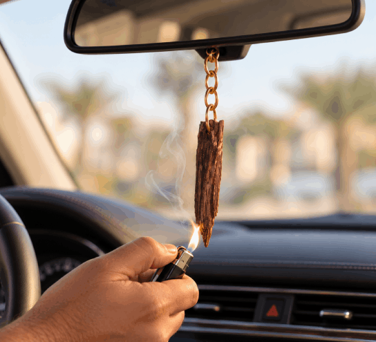 Khalfaan_Attar_Gift_OUD_Drive_Gold_Chain_Car_lixuary_bwm_car_hanging_benz_Agarwood_chain_new_Trend.png Khalfaan Oud Drive™ Hanging Oud Aroma for Your Car (Pack of 1)